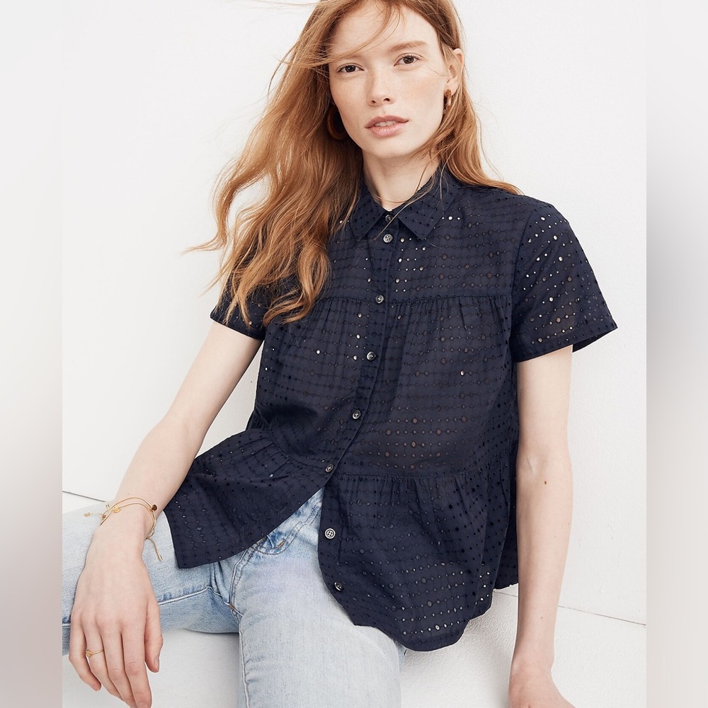 Madewell Eyelet Seamed Button-Down Shirt in Deep Navy